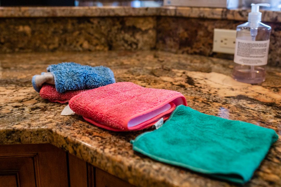 Fiber Cleaning Cloth in Different Colors